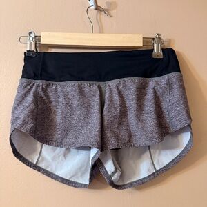 Lululemon Speed Up Low-Rise Short Size 2 2.5" Heather Black Lined